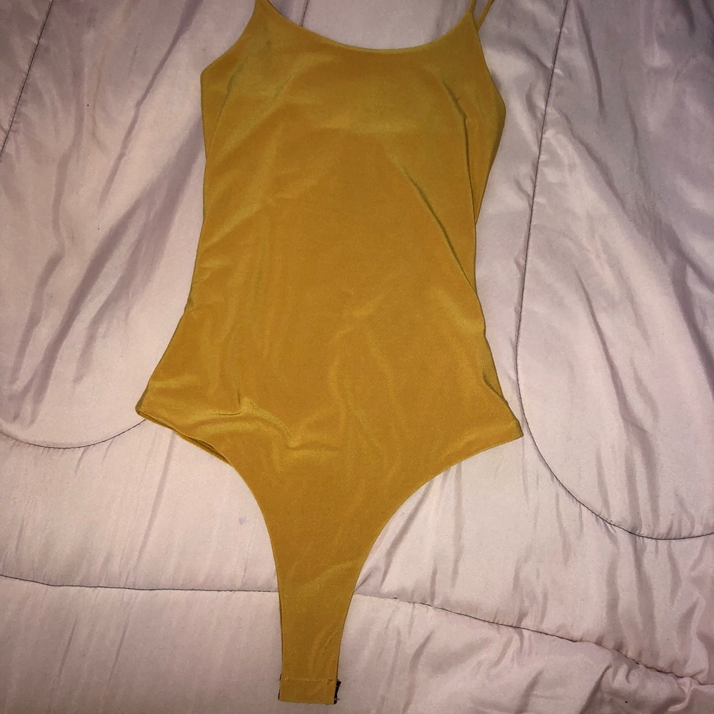 Windsor body suit 🌙